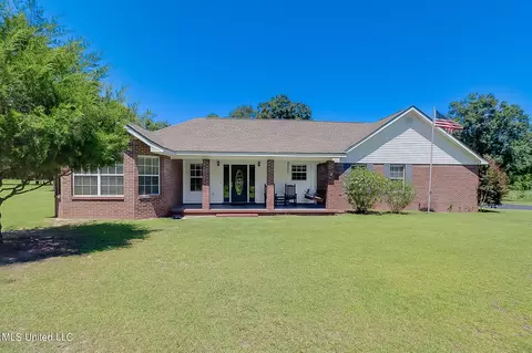 164 Gavin Rd, Wiggins, MS 39577