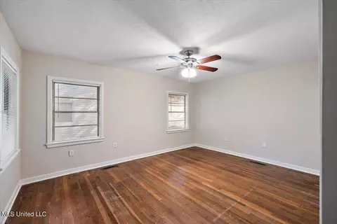 Bedroom - 4623 Meadowridge Dr, Jackson, MS 39206 photo 1 of 2