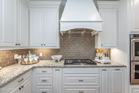 Kitchen - 104 Vinca Dr, Madison, MS 39110 photo 4 of 7