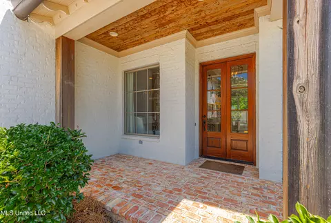 Exterior - 104 Vinca Dr, Madison, MS 39110 photo 5 of 15