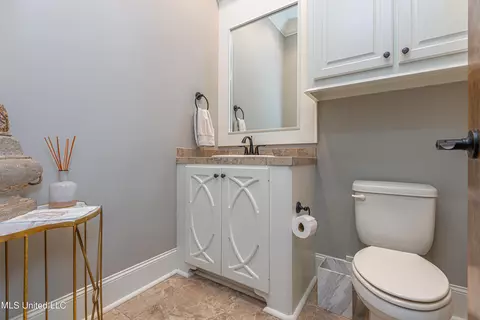 Bath - 104 Vinca Dr, Madison, MS 39110 photo 8 of 8