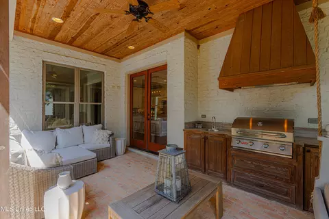 Exterior - 104 Vinca Dr, Madison, MS 39110 photo 8 of 15