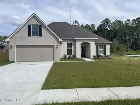 804 Ahoy Dr, Biloxi, MS 39532