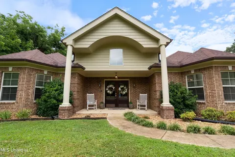 4392 Sunset Rd, Nesbit, MS 38651 photo 5
