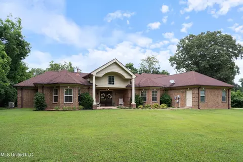4392 Sunset Rd, Nesbit, MS 38651 photo 7