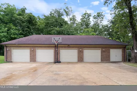 4392 Sunset Rd, Nesbit, MS 38651 photo 12