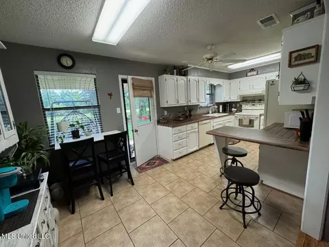 114 Jane Dr, Lucedale, MS 39452 photo 10