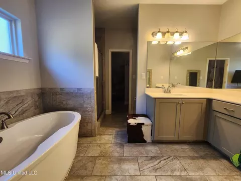 504 Arbor Pointe Blvd, Hernando, MS 38632 photo 15
