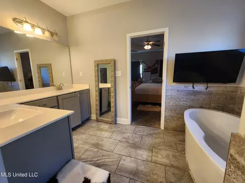 504 Arbor Pointe Blvd, Hernando, MS 38632 photo 16
