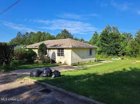 170 Colonial Cir, Magee, MS 39111 photo 2