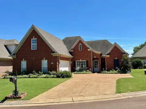 2915 Keeley Cv, Southaven, MS 38671