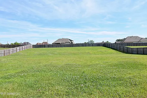 Exterior - 3628 Fossil Hill South Dr, Hernando, MS 38632 photo 7 of 7