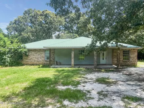 599 Barth Rd, Poplarville, MS 39470