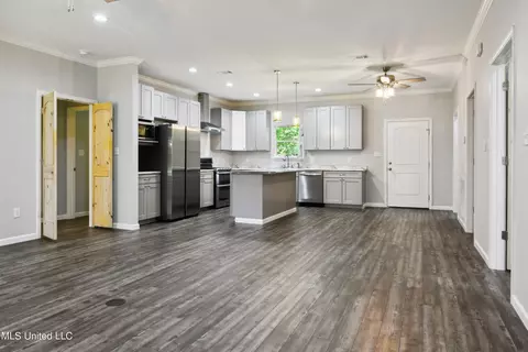 4300 Beatline Rd, Long Beach, MS 39560 photo 13
