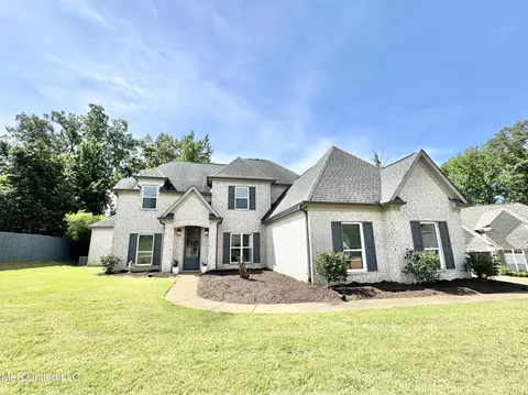 655 Shady Brooke Ln, Hernando, MS 38632 photo 2