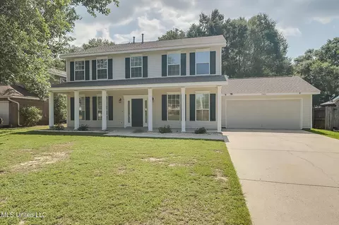 11816 Summerhaven Cir, Gulfport, MS 39503