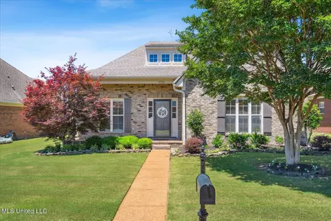 5933 Savannah Xing, Southaven, MS 38672