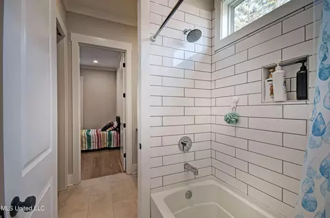 Bath - 469 Crossvine Pl, Madison, MS 39110 photo 2 of 8