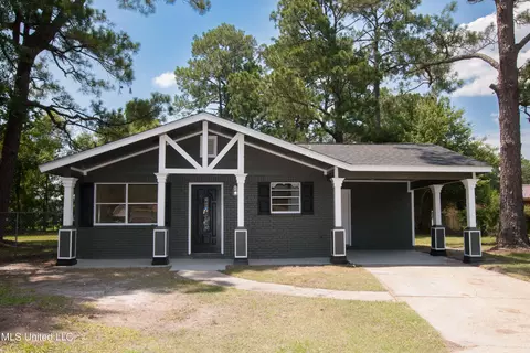 4319 Tela Dr, Moss Point, MS 39563