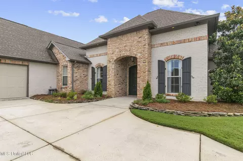 Exterior - 600 Turquoise Ct, Flowood, MS 39232 photo 7 of 14