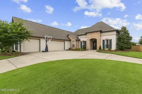 Exterior - 600 Turquoise Ct, Flowood, MS 39232 photo 5 of 14