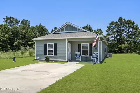 13123 Tracewood Dr, Gulfport, MS 39503