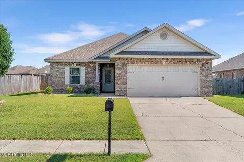 13778 Windwood Dr, Gulfport, MS 39503