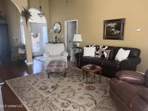 1302 Ridge Cv, Hernando, MS 38632 photo 5