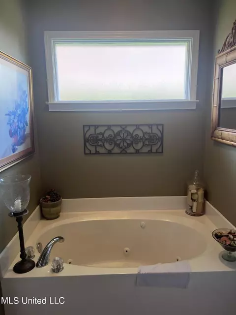 1302 Ridge Cv, Hernando, MS 38632 photo 15