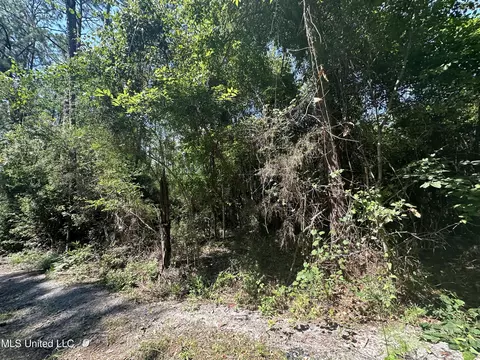 lot2634 Sycamore St, Ocean Springs, MS 39564