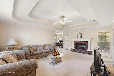 454 Hillandale Dr, Jackson, MS 39212 photo 7