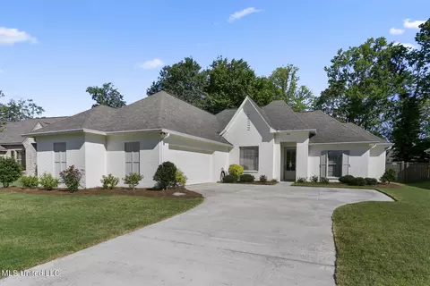 102 Shore View Dr, Madison, MS 39110