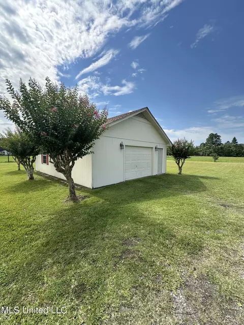 Other - 4600 Grass Ridge Rd, Moss Point, MS 39562 photo 5 of 8