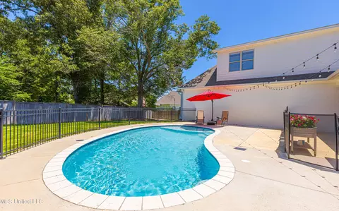 Exterior - 216 First Colony Blvd, Madison, MS 39110 photo 12 of 14