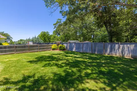 Exterior - 216 First Colony Blvd, Madison, MS 39110 photo 11 of 14