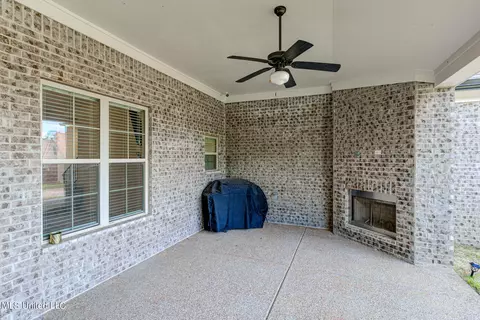 8473 N Stonecrest, Olive Branch, MS 38654 photo 29