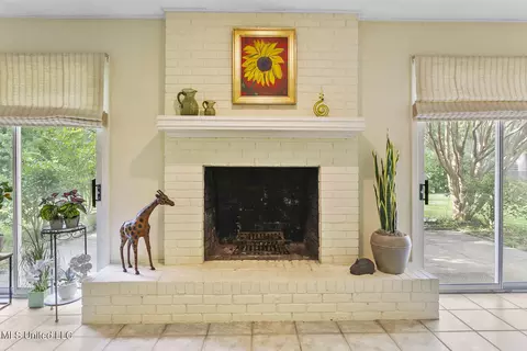 Other - 1383 Riverwood Dr, Jackson, MS 39211 photo 4 of 5