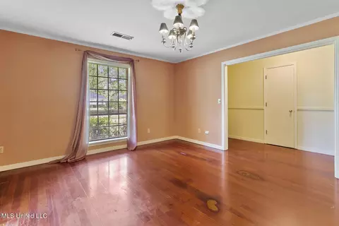 Other - 1383 Riverwood Dr, Jackson, MS 39211 photo 2 of 5