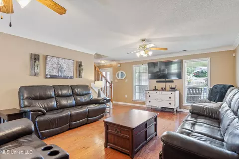 1393 N Pendulum Dr, Hernando, MS 38632 photo 8