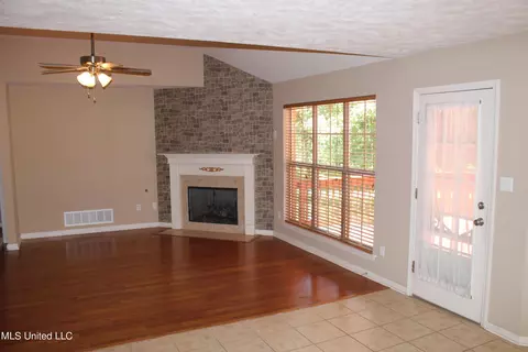 2792 Tulane Rd, Nesbit, MS 38651 photo 11