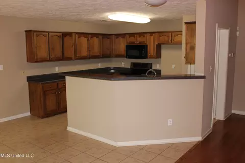 2792 Tulane Rd, Nesbit, MS 38651 photo 10