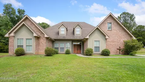 12 Natures Path, Carriere, MS 39426