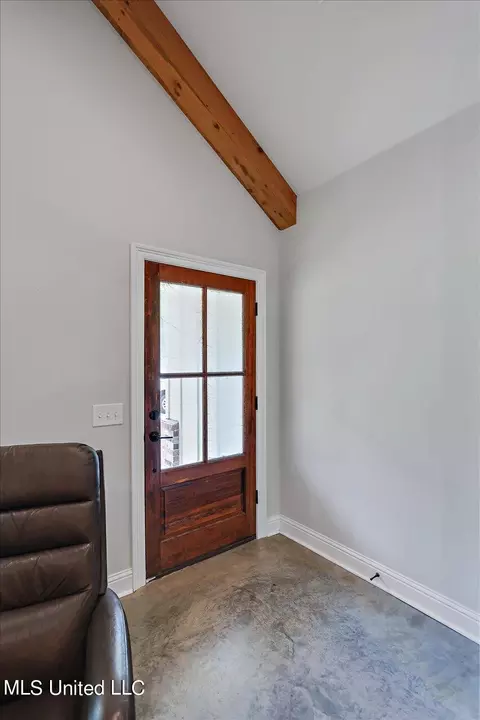 Entry Way - 1492 Dry Creek Rd, Magee, MS 39111 photo 1 of 4