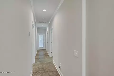 Entry Way - 1492 Dry Creek Rd, Magee, MS 39111 photo 4 of 4