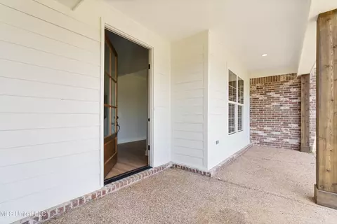 Exterior - 14218 Hidden Loop, Byhalia, MS 38611 photo 9 of 9