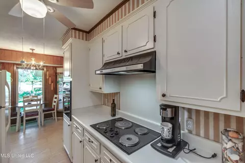 19 Crosswoods Rd, Brandon, MS 39042 photo 12