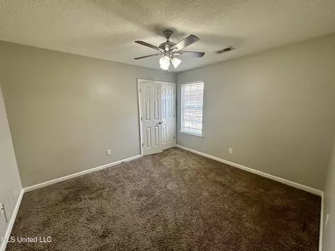 Bedroom - 5673 E Bedford Loop, Southaven, MS 38672 photo 4 of 4