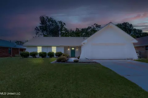 2191 Baywood Dr, Biloxi, MS 39532