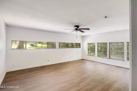 Other - 113 Lakeshore Rd, Jackson, MS 39212 photo 3 of 4