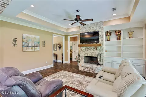 Living - 136 Jims Rd, Lena, MS 39094 photo 2 of 3